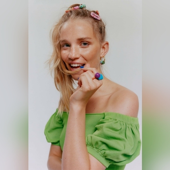 ZARA KNIT TOP WITH BALLOON SLEEVES neon green off the shoulder medium - Picture 4 of 11